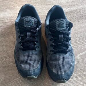 Youth Nike Air Max Dynasty 2 5Y